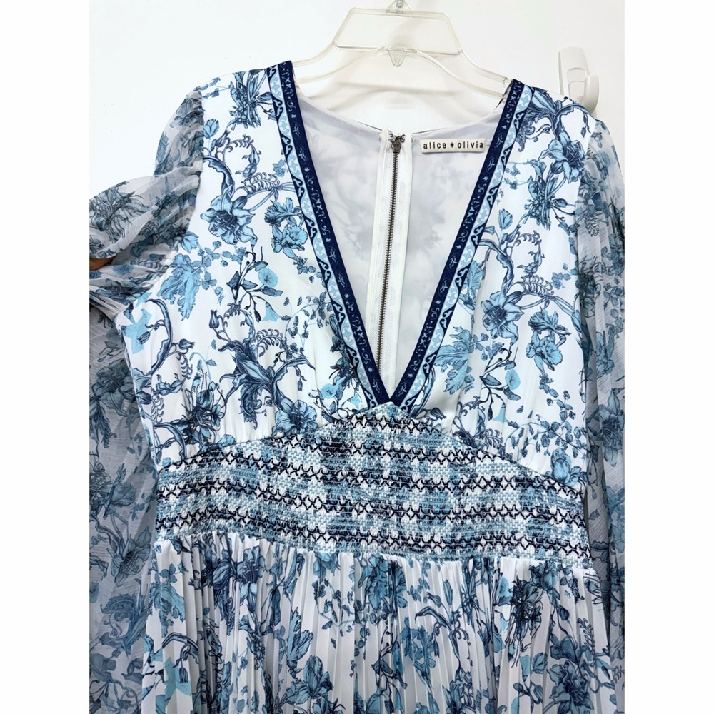Alice + Olivia Sion Sunburst Pleated Maxi Dress Spring Sky Blue Floral Print 10 - Picture 5 of 16